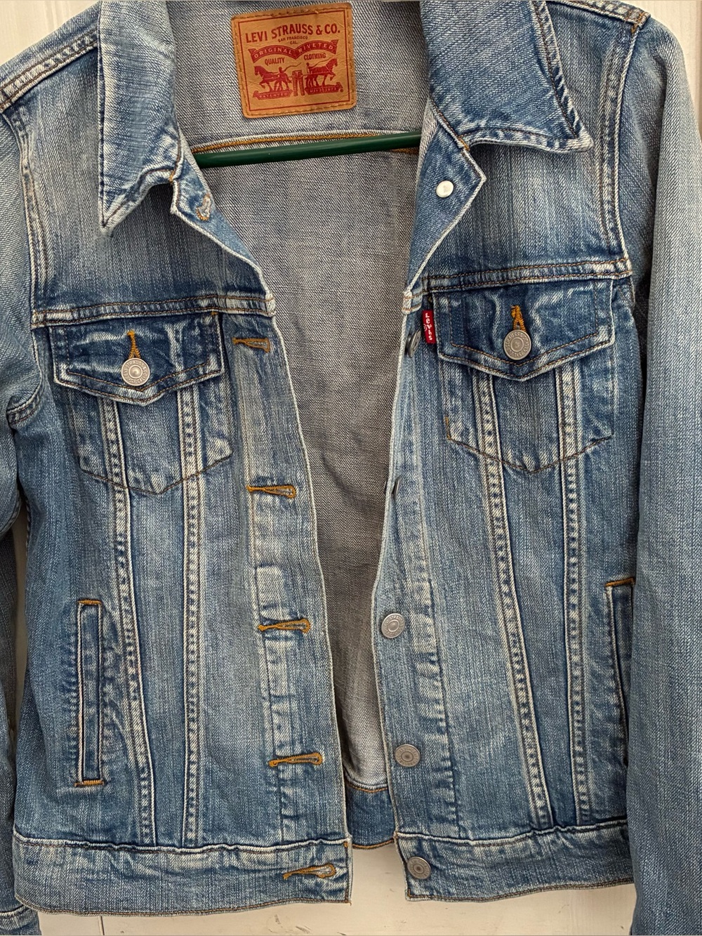 Levi's Women's Light Blue Denim Trucker Jacket